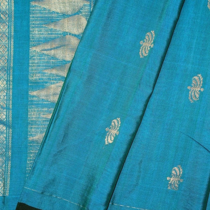 9 Saree Colours for Navratri and What They Mean - Seven Sarees