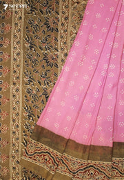 Beleni Kutch Pink Handmade Ajrakh Bandhini 100% Cotton Saree - Seven Sarees - Saree - Seven Sarees