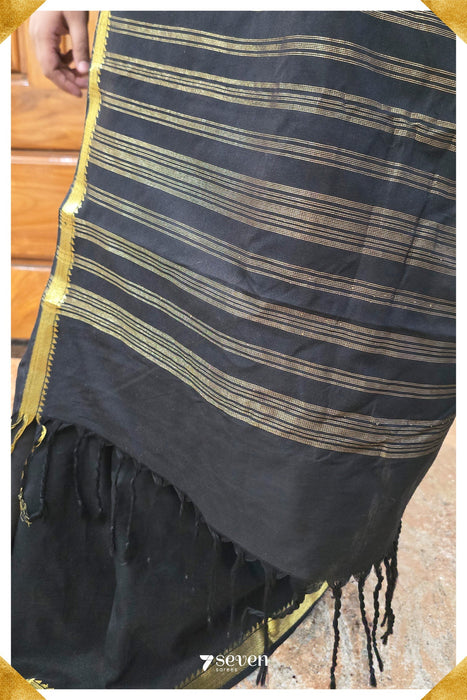 Blossom Breeze Signature Seven Handloom Black Bangalore Pure Cotton Saree - Seven Sarees - Saree - Seven Sarees