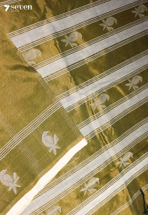 Chandrika Signature Seven Handloom Gold Bangalore Vegan Silk Saree - Seven Sarees - Saree - Seven Sarees
