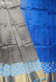 Charita Mangalagiri Handloom Grey Vegan Saree with Silk Ikkat Border - Seven Sarees - Saree - Seven Sarees