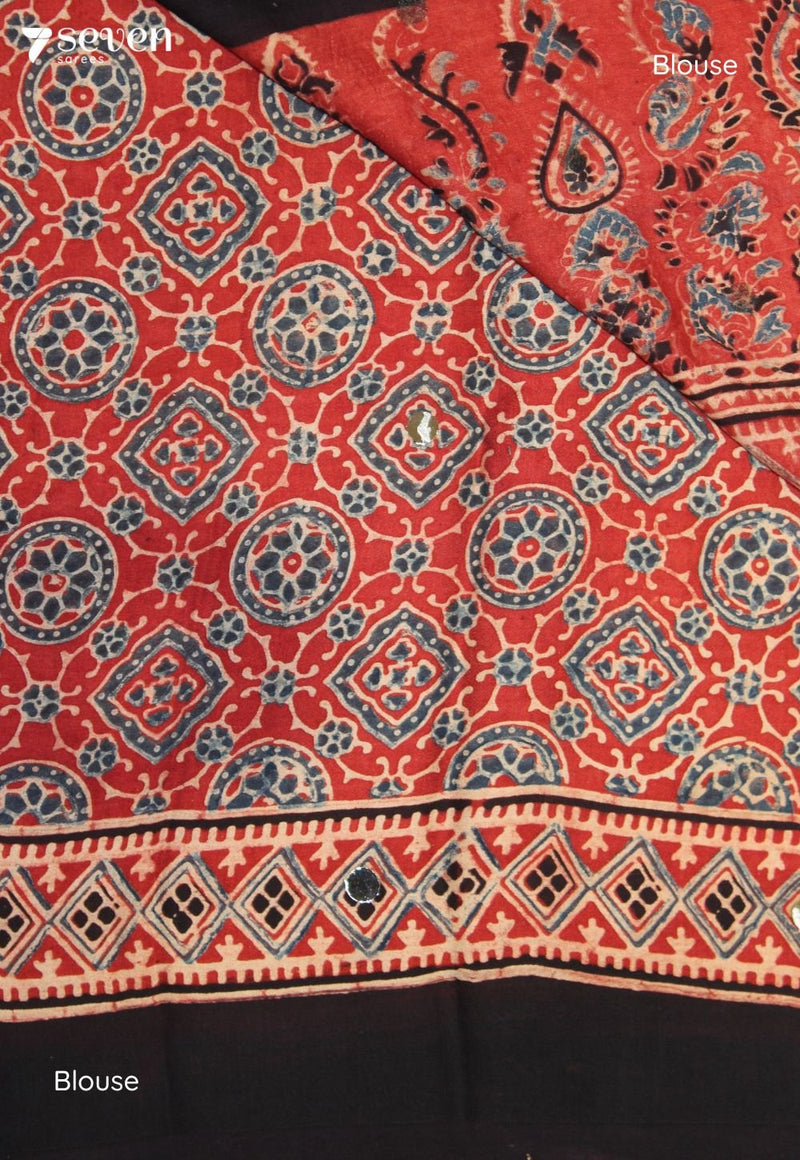 Hemangi Kutch Red Pure Handmade Ajrakh Modal with Handpasted Mirrors - view 4