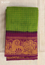 Karu Kondrai Madurai Green Handmade Pure Cotton Sungudi Saree - Seven Sarees - Saree - Seven Sarees