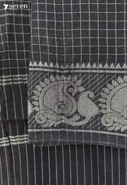 Kurunthotti Madurai Black Handmade Pure Cotton Sungudi Saree - Seven Sarees - Saree - Seven Sarees