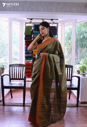 Kyra Signature Seven Handloom Green Bangalore Pure Cotton Saree - Seven Sarees - Saree - Seven Sarees