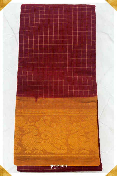 Malligai Madurai Maroon Handmade Pure Cotton Sungudi Checks Saree - Seven Sarees - Saree - Seven Sarees