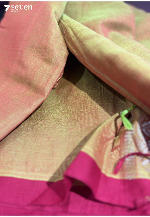 Saanvi Signature Seven Handloom Red - Green Bangalore Pure Cotton Saree - Seven Sarees - Saree - Seven Sarees