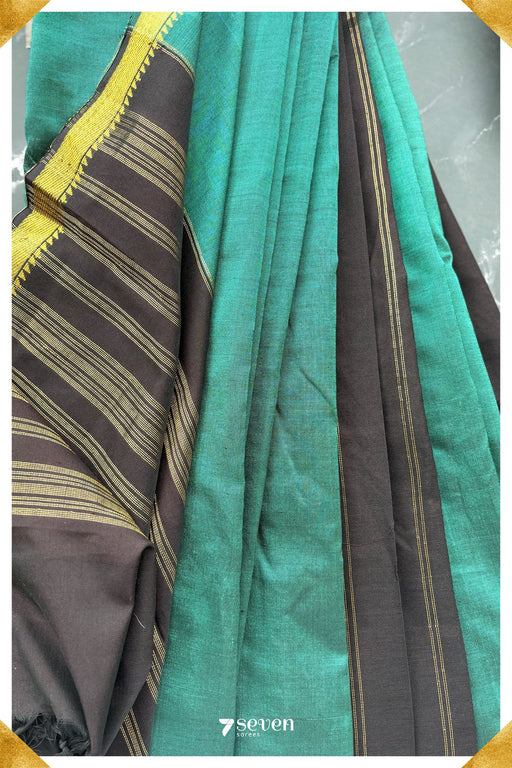 Sungandha Signature Seven Handloom Green Bangalore Silk Cotton Saree with Black Centre pleats, Pallu and Blouse - Seven Sarees - Saree - Seven Sarees