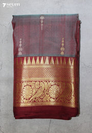 Svarada Handloom Venkatagiri Pattu 100% Silk Grey Saree | Silk Mark Certified - Seven Sarees - Seven Sarees