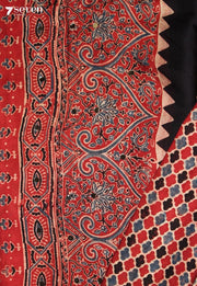 Svarnali Kutch Red Pure Handmade Ajrakh Modal with Handpasted Mirrors - view 3