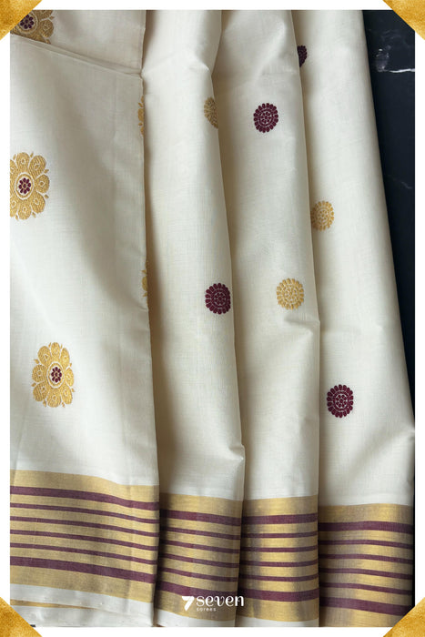 Swarnamalya - Eight Petals Pallu Signature Seven Handloom Off - White Kerala Cotton Saree - Seven Sarees - Saree - Seven Sarees