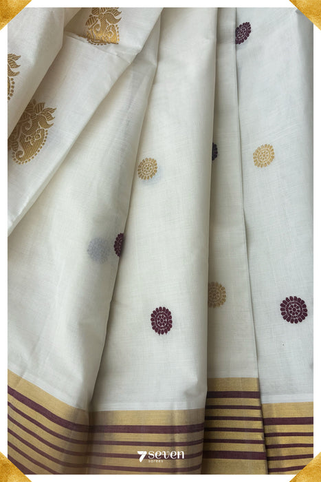 Swarnamalya - Paisely Pallu Signature Seven Handloom Off - White Kerala Cotton Saree - Seven Sarees - Saree - Seven Sarees