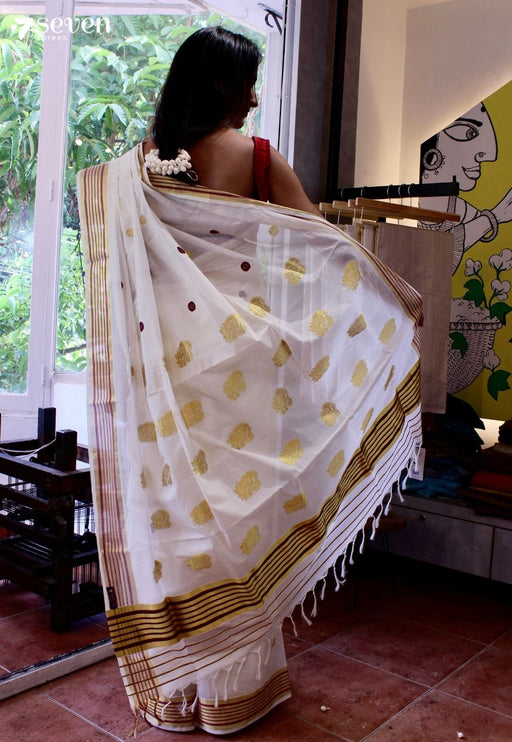 Swarnamalya - Paisely Pallu Signature Seven Handloom Off - White Kerala Cotton Saree - Seven Sarees - Saree - Seven Sarees