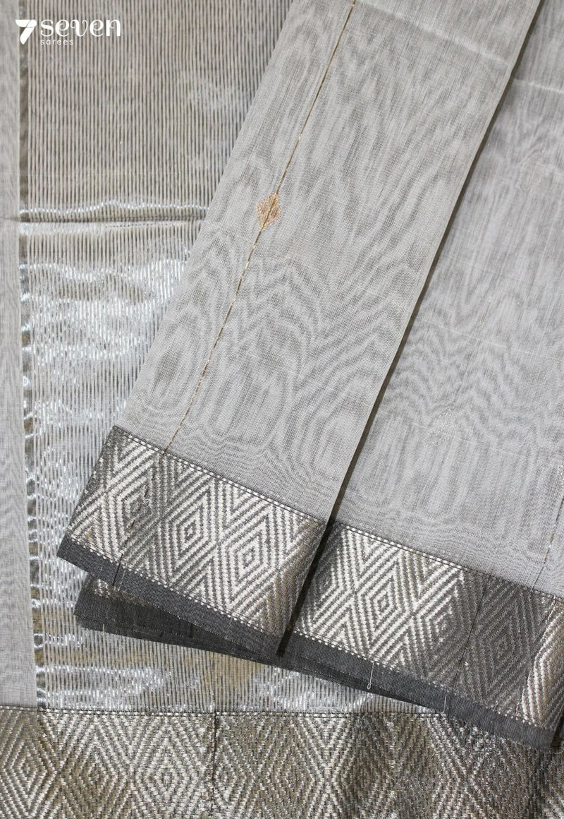 Tanushri Maheshwari Handloom Silver Silk Cotton Saree - Seven Sarees - Seven Sarees