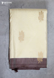 Yashasvini Signature Seven Handloom Off-White Bangalore Pure Silk Cotton Saree - view 2