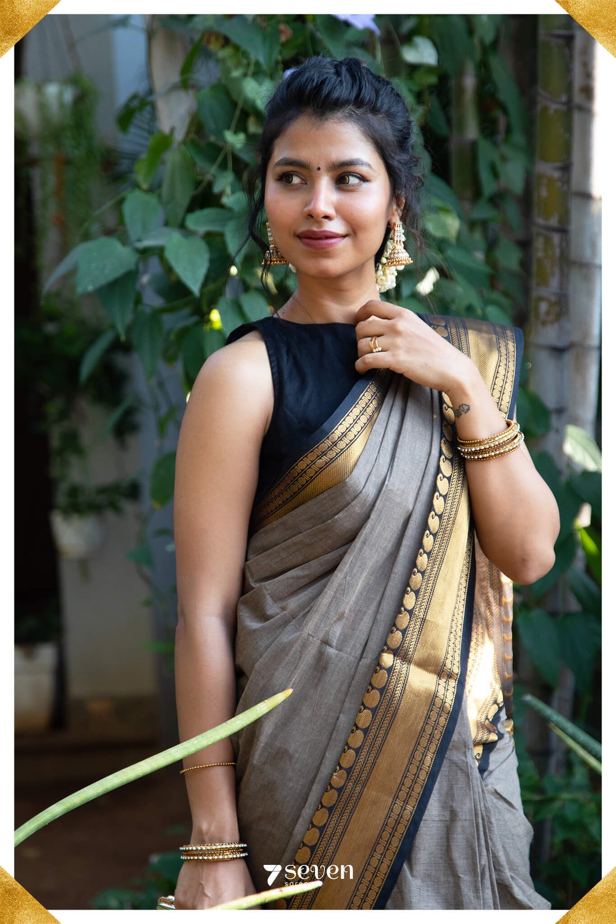 Aigiri Madurai Grey/Black Pure Cotton Saree