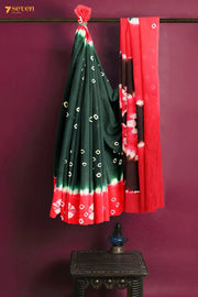 Chupan Madurai Red and Green Pure Cotton Sungudi Saree - Seven Sarees - Saree - Seven Sarees