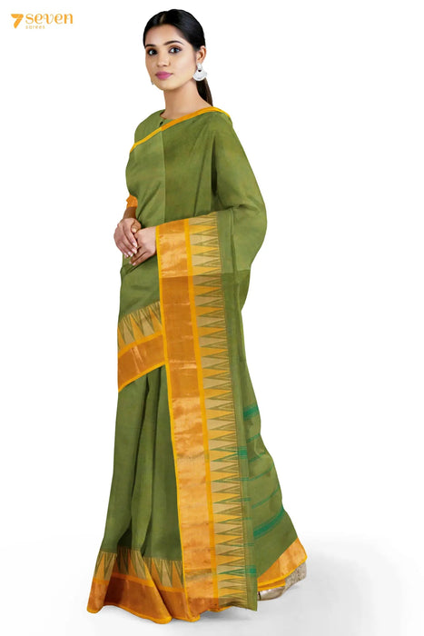 Trend Alert: Sarees with Contrast Blouses – Tie The Thali